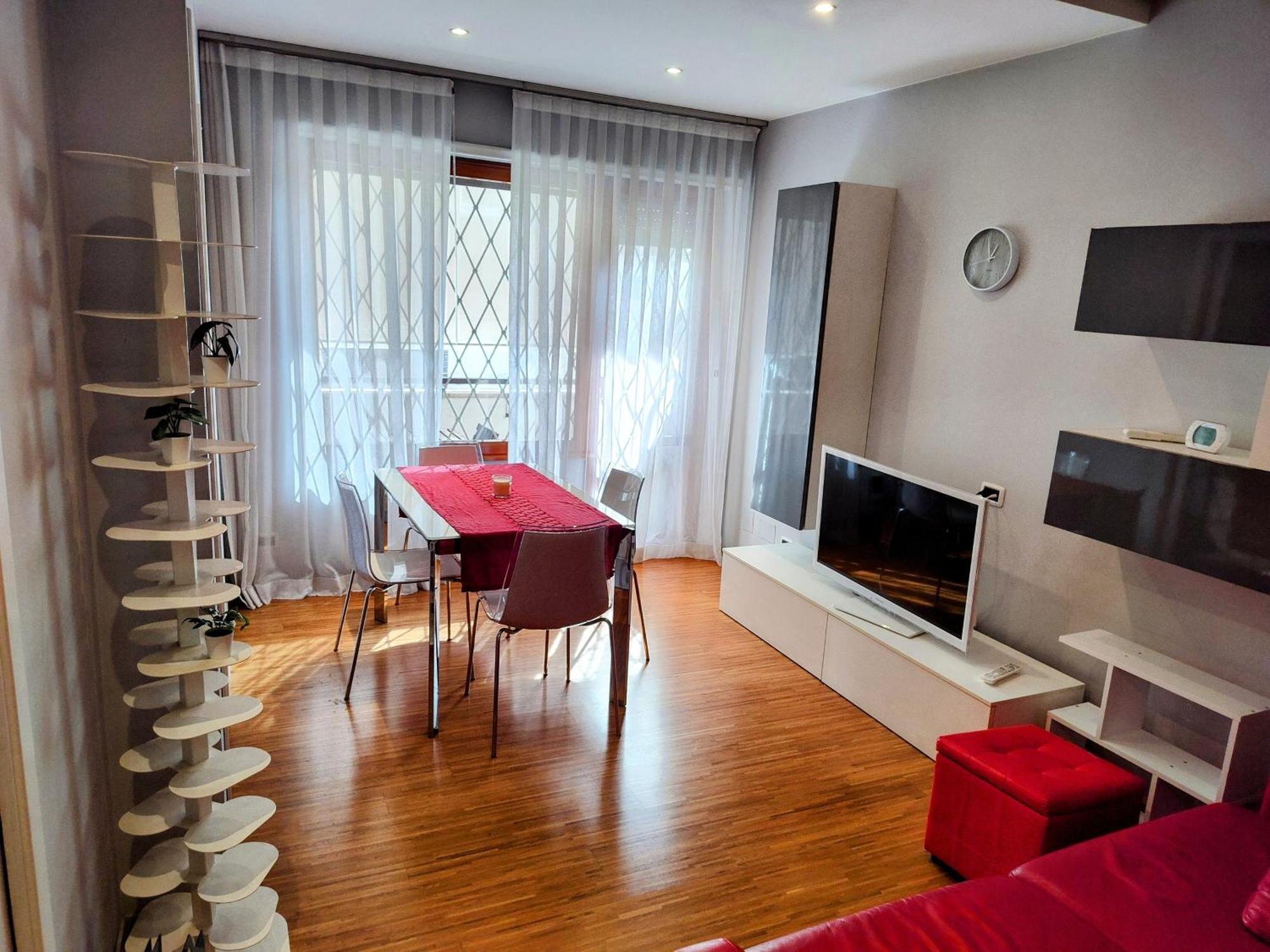 Roma Apartment *